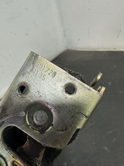 Broasca usa dreapta spate Mercedes Sprinter  W905 1995-2006 316cdi 313