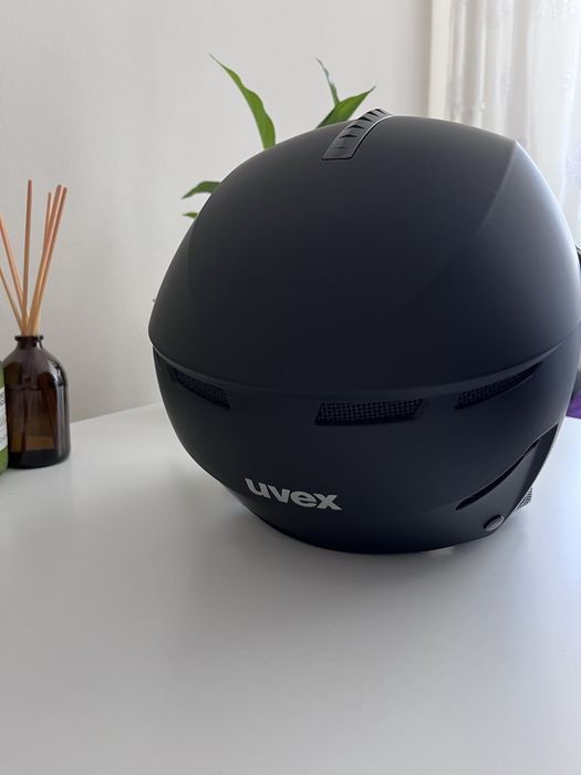 Casca UVEX cu viziera