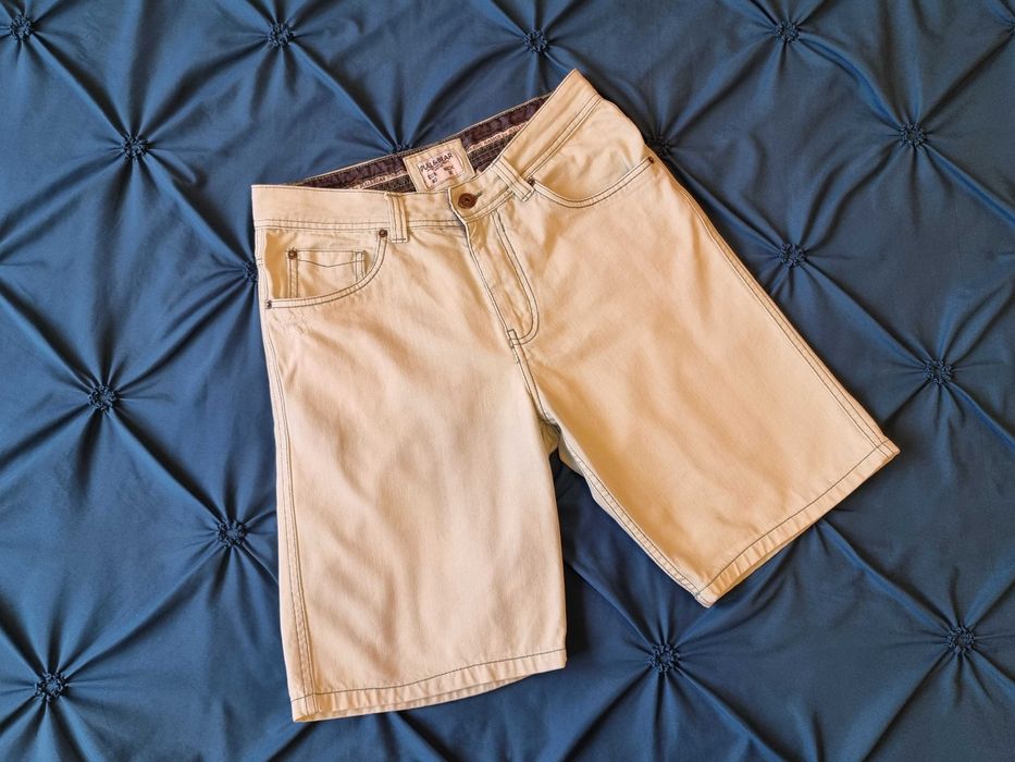 Blugi scurti barbati, Pull&Bear, marimea M