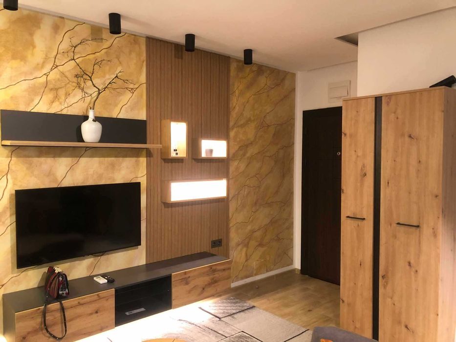 Дава се под наем Двустаен апартамент в Бургас, Лазур - 50 кв.м за 510 € - Снимка #2