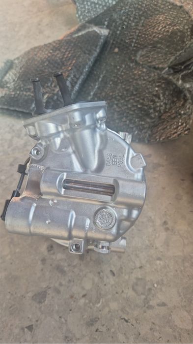 Vand Compresor Aer Conditionat A/C SANDEN PXC14 926006UB1A pentru motoarele  1.3 TcE Dacia Renault Nissan PRODUS NOU