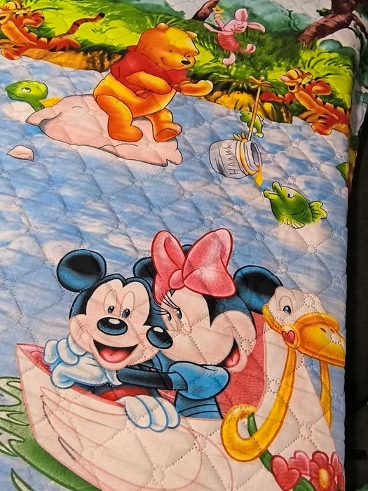 Двулицево шалте/покривало за легло 130/220 см Маккуин /Колите, Cars, Disney/ и Мечо Пух