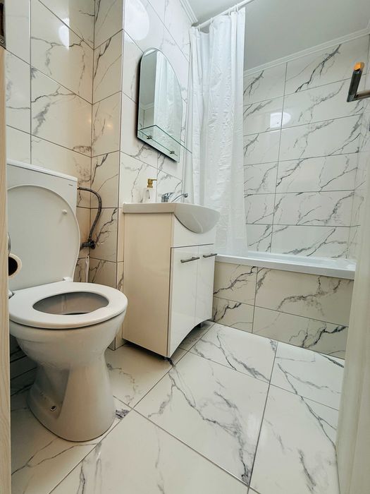 Inchiriez apartament 3 camere Crangasi Giulesti