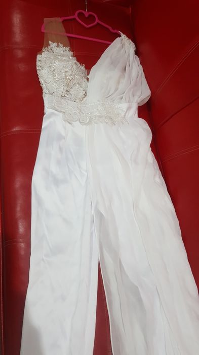 salopeta alba cu trena