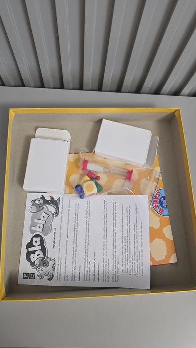 Joc educativ dar si de societate -Bla Bla D-Toys