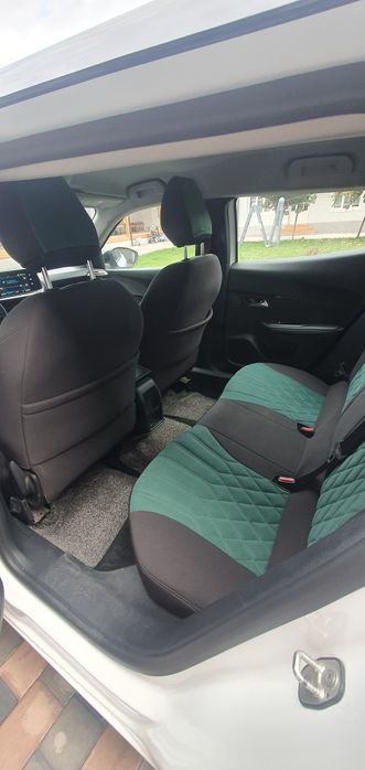 Продается электромобиль Пежо.