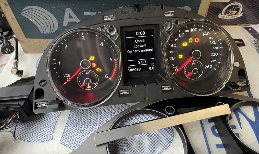 Ceasuri bord +trimuri Passat b6/b7 CC