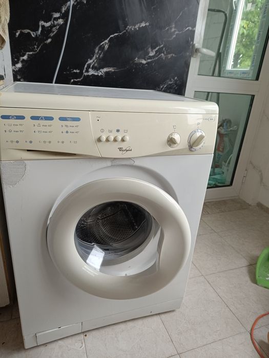 Пералня Whirlpool
