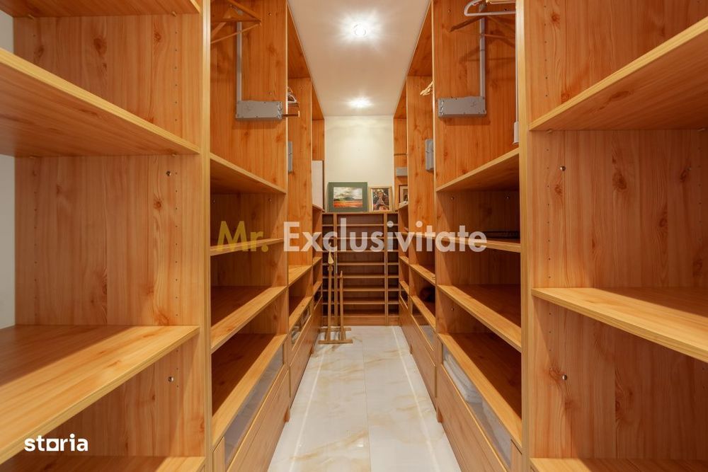 Apartament ultracentral - 3 camere, 167 mp, 2 terase, 2 locuri de parc