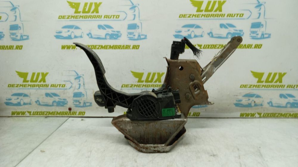 Pod pedalier pedale 6q1721115h Skoda Fabia 1 [facelift] [2004 - 2007]