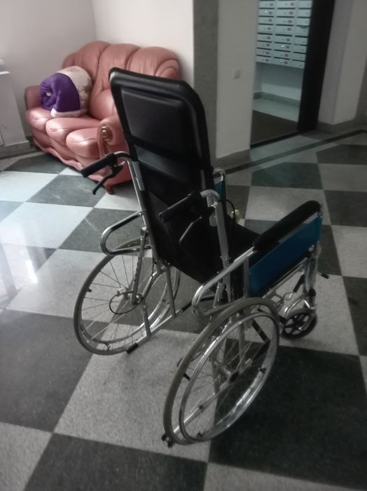 Инвалиднаяа каляаска 6000 тенге