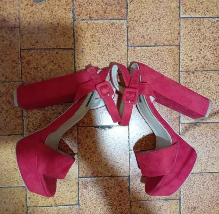 Sandale dama cu platforma și toc gros