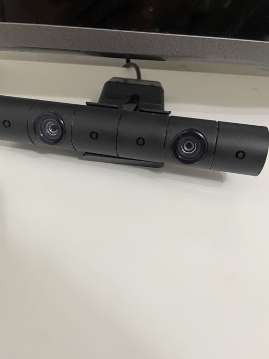 Продам VR очки на PS4 + камера