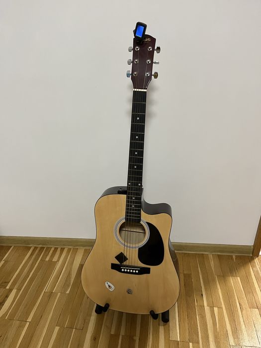 Комплект китара, кубе и аксесоари