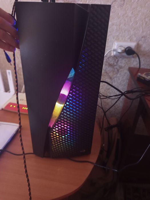 продам игровок ПК и комплектующие