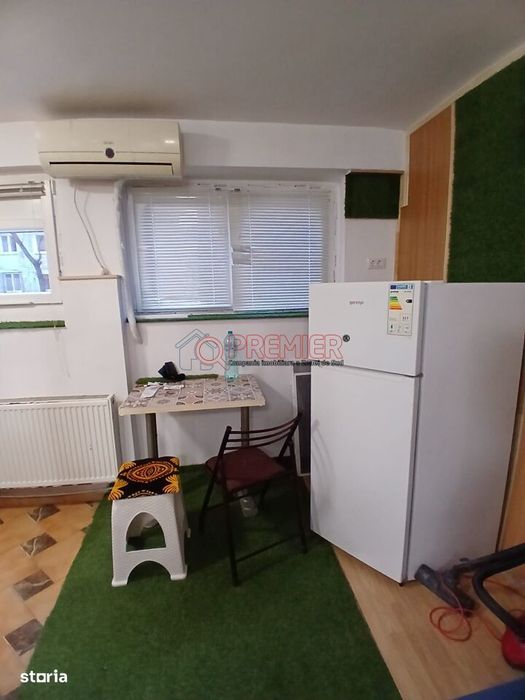 De inchiriat Garsonieră - Intersecția bulevardul C Brâncoveanu cu