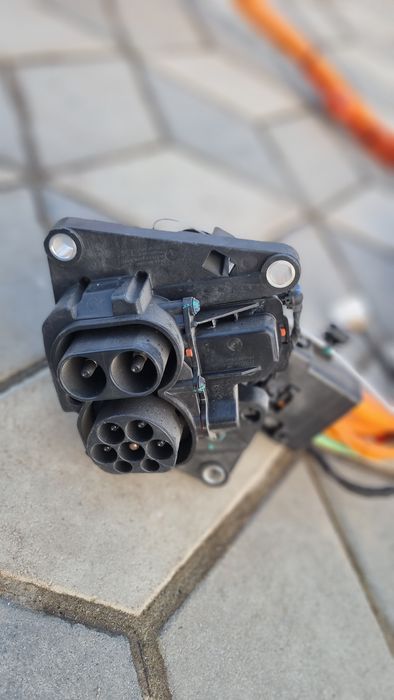 Port Cablu incarcare Tesla model 3