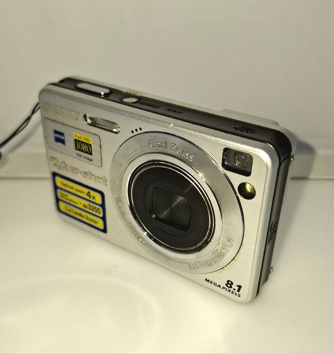 Sony Cyber-shot DSC-W130 компактен дигитален фотоапарат