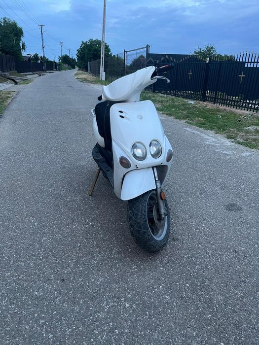Yamaha neos 49cc