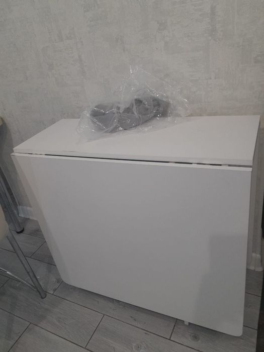 Стол раскладной белый