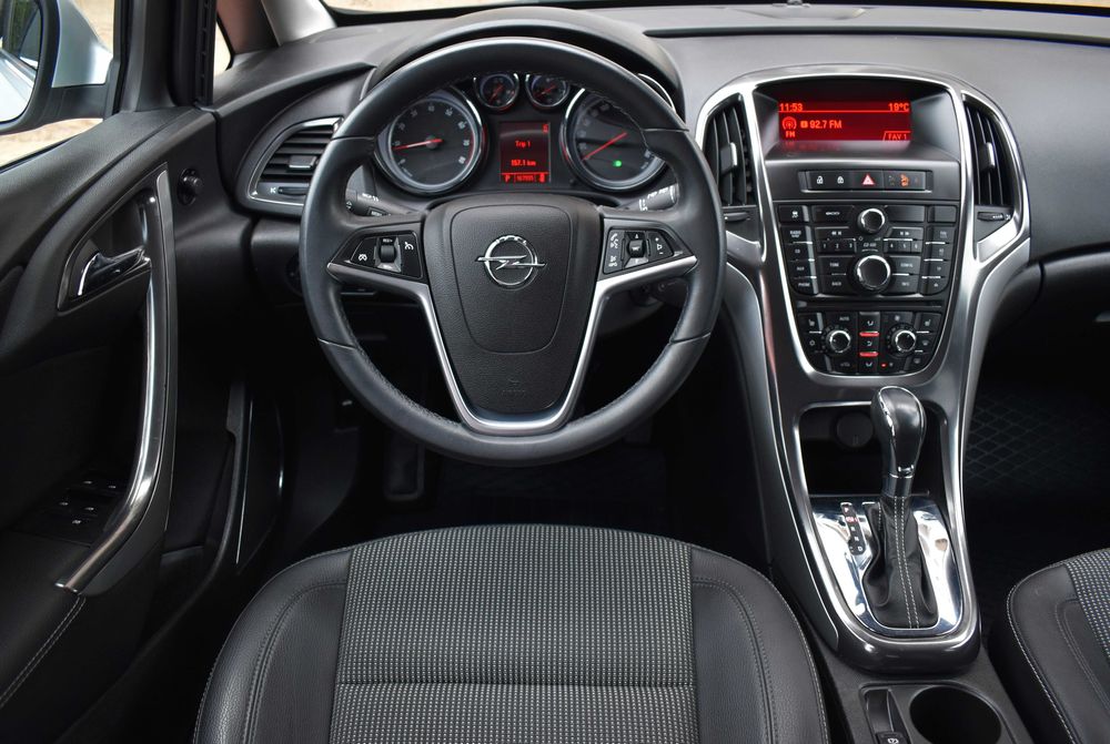 Opel Astra ~ cutie automata ~ motor clasic ~ 1.6 benzina