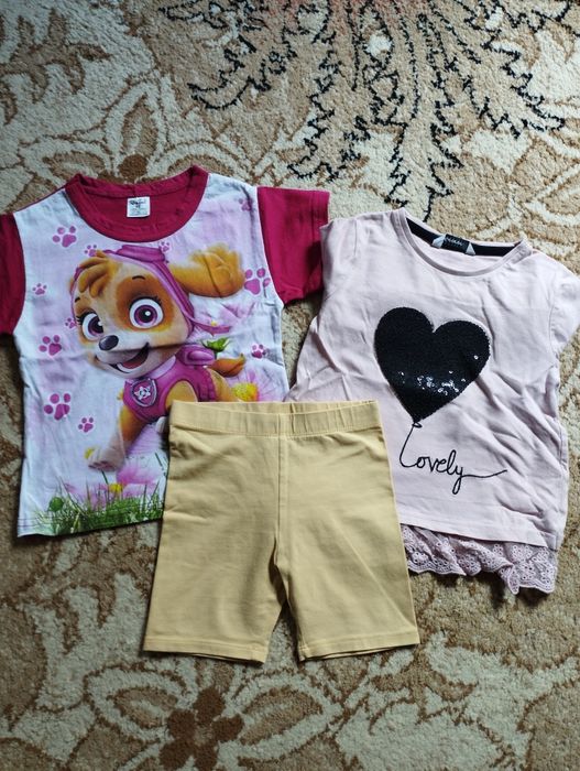 Лот за момиче 98 размер