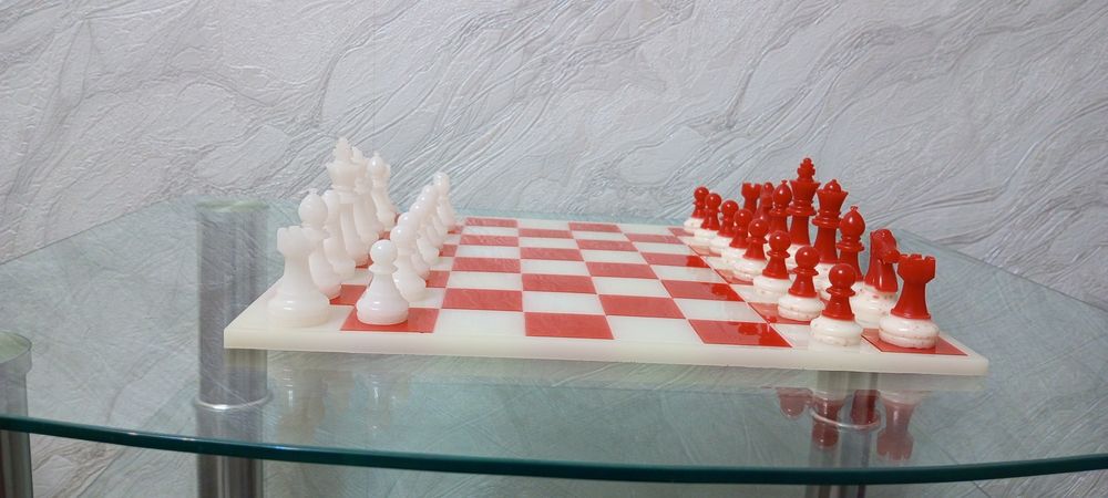 Продам очень крутые - Шахматы !!!