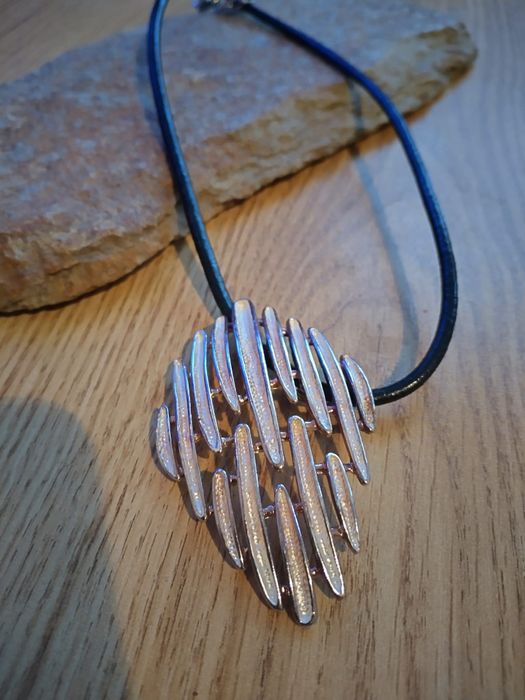 Красива дамска огърлица от Италия