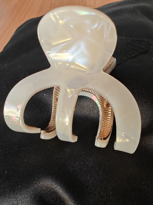 Шнола за коса, SETA