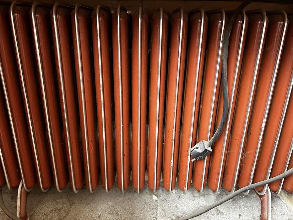 Маслен радиатор.