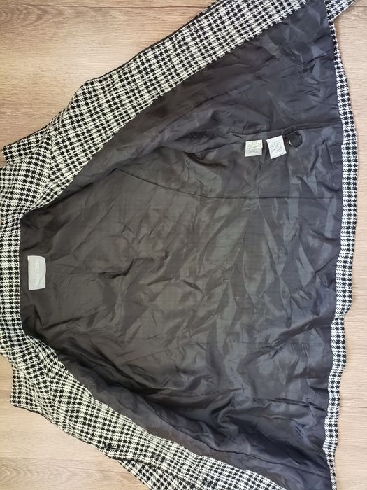 Модный фирменный пиджак