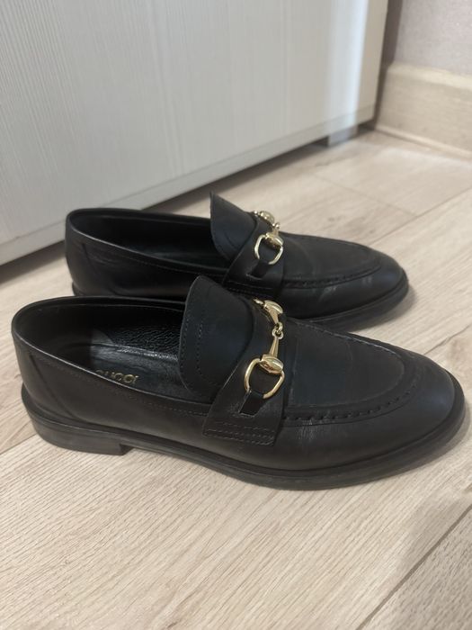 Продам кожанные женские лоферы