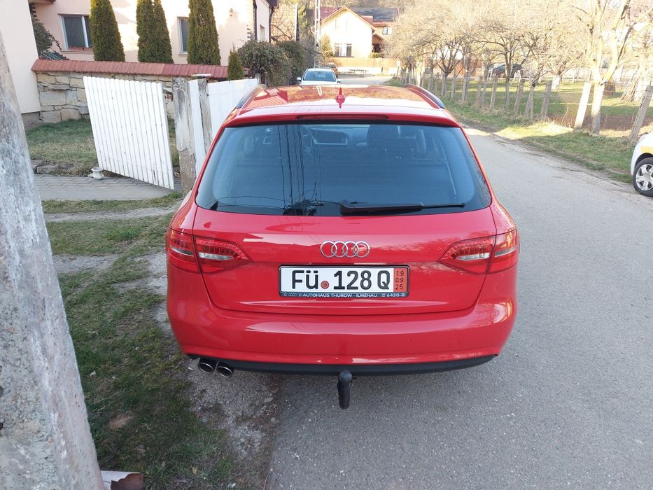 Vând Audi A4 combi