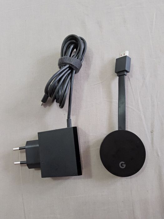 Google chromecast ultra 4k model nc2-645-d