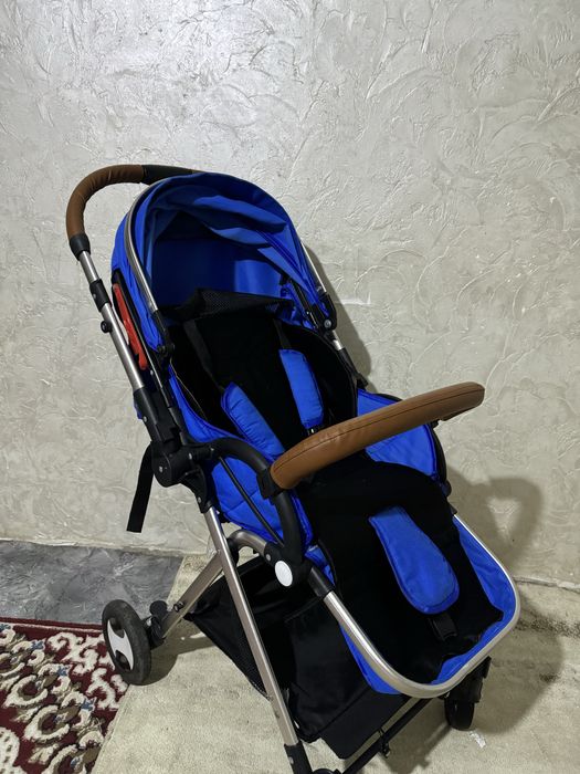 Балалар коляскасы сатылымда