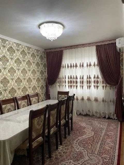 Продается Квартира Чиланзар 20 квартал,  3/4/4. Уй Сотилади.