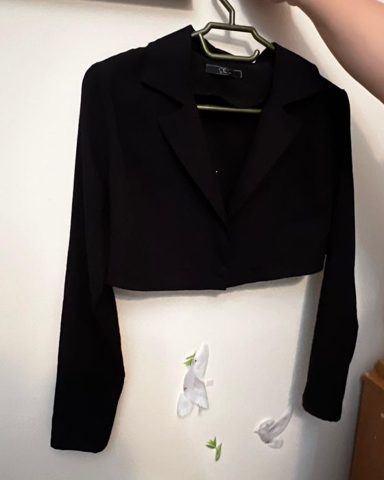 Продаю разные платья, как повседневные и тд.