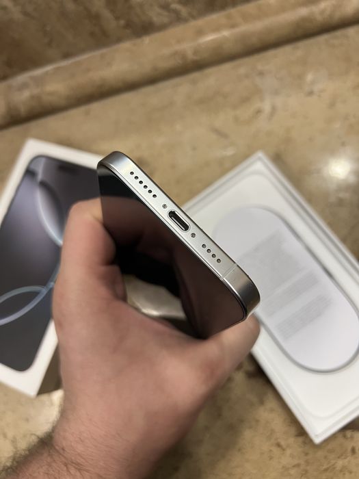 IPhone 16 Pro Max 512gb