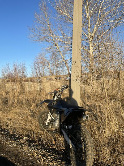 Продам мотоцикл эндуро