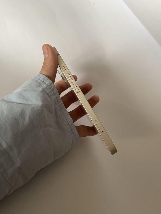 Iphone 13 white 128 GB