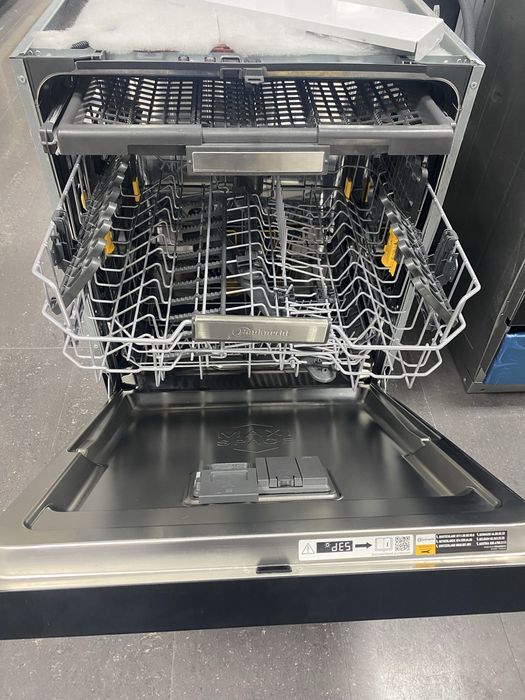 Съдомиялна Bauknecht 60 см.