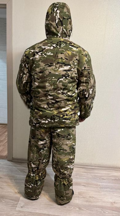 Бушлат и берцы зимние