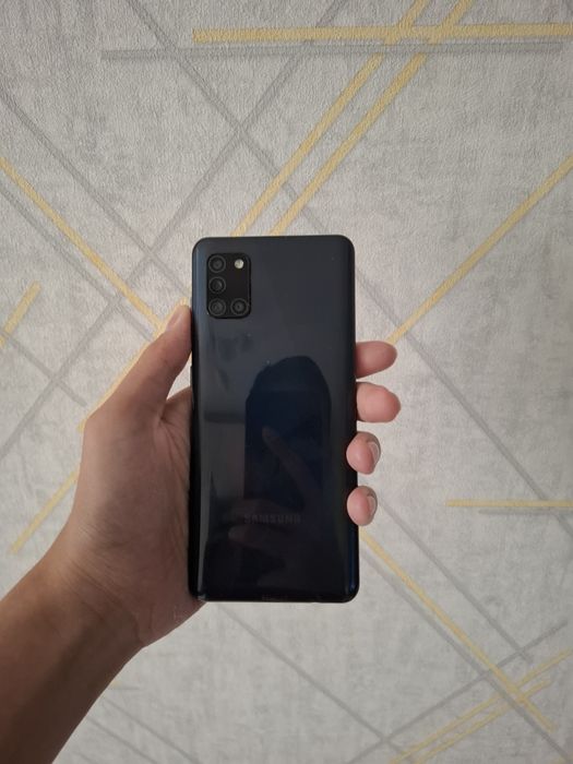 Продается Самсунг А31