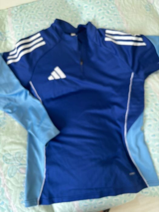 Спортивная кофта адидас