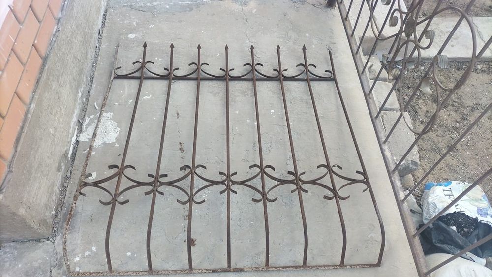 Терезеге темір  торы (решотка) сатылады.