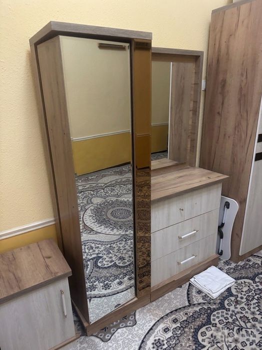 mebellar  sotiladi kanplekt