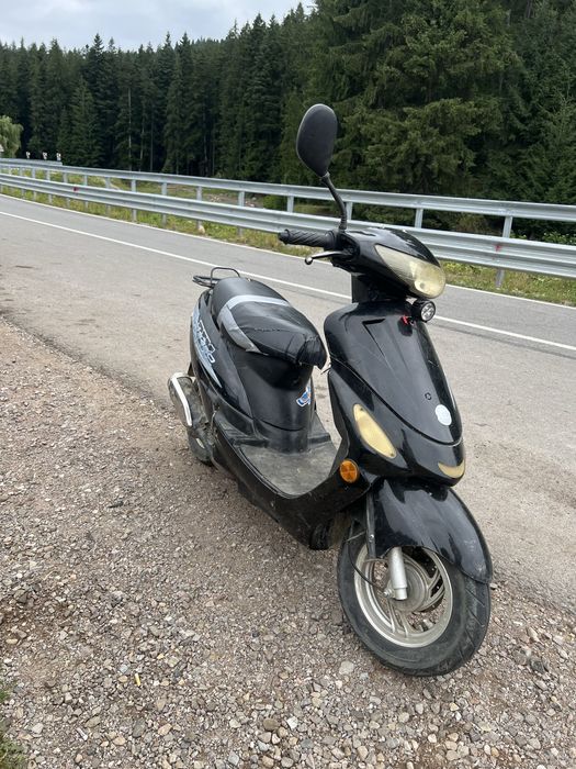 Scuter 80cc4t perfect funcțional