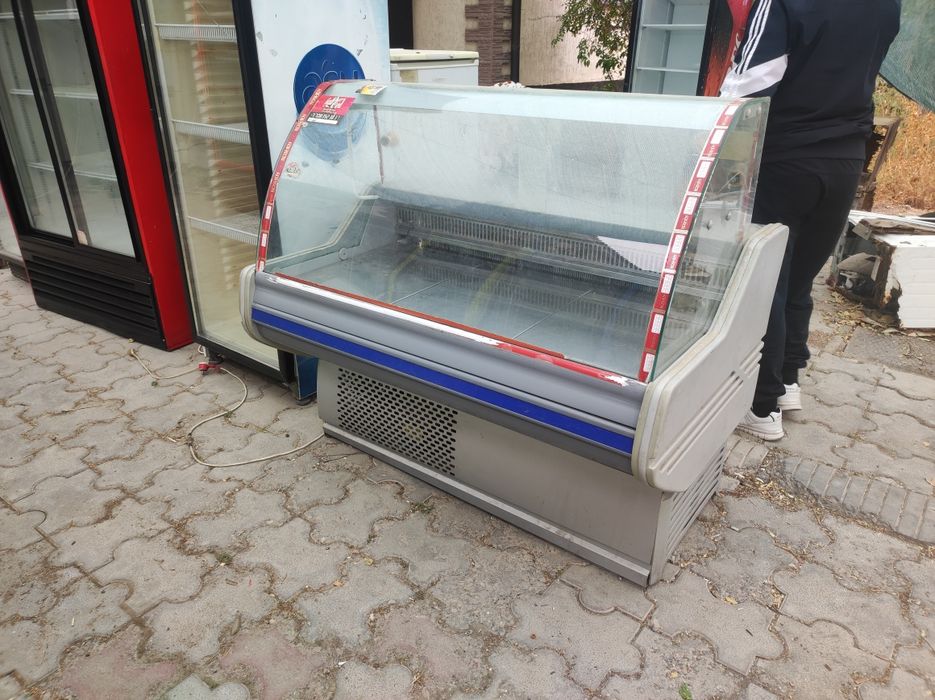 Холодильники стеклянные