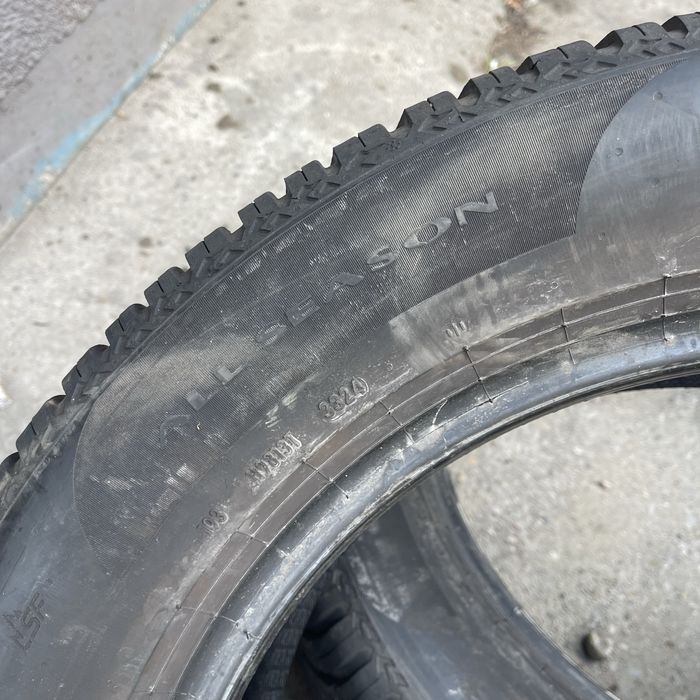 235 55 18 PIRELLI взесезонни дот 24