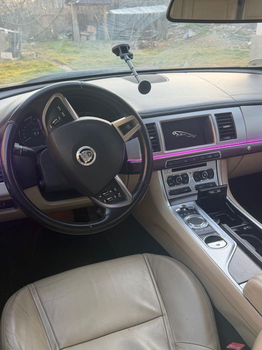 JAGUAR XF 2013 — imagine 4